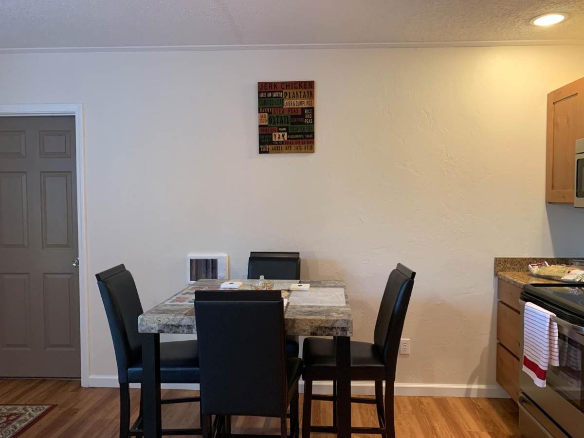The Wing At Kingston East Aparthotel Rexburg Bagian luar foto